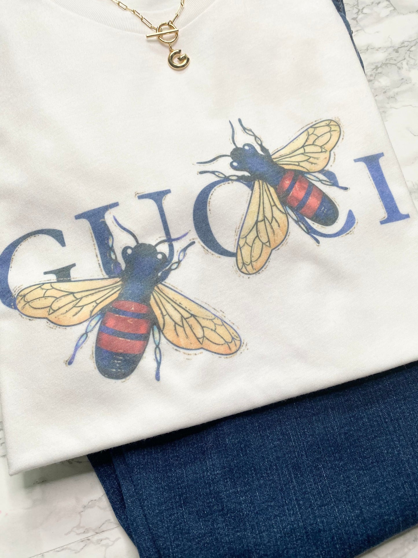 Bees tee