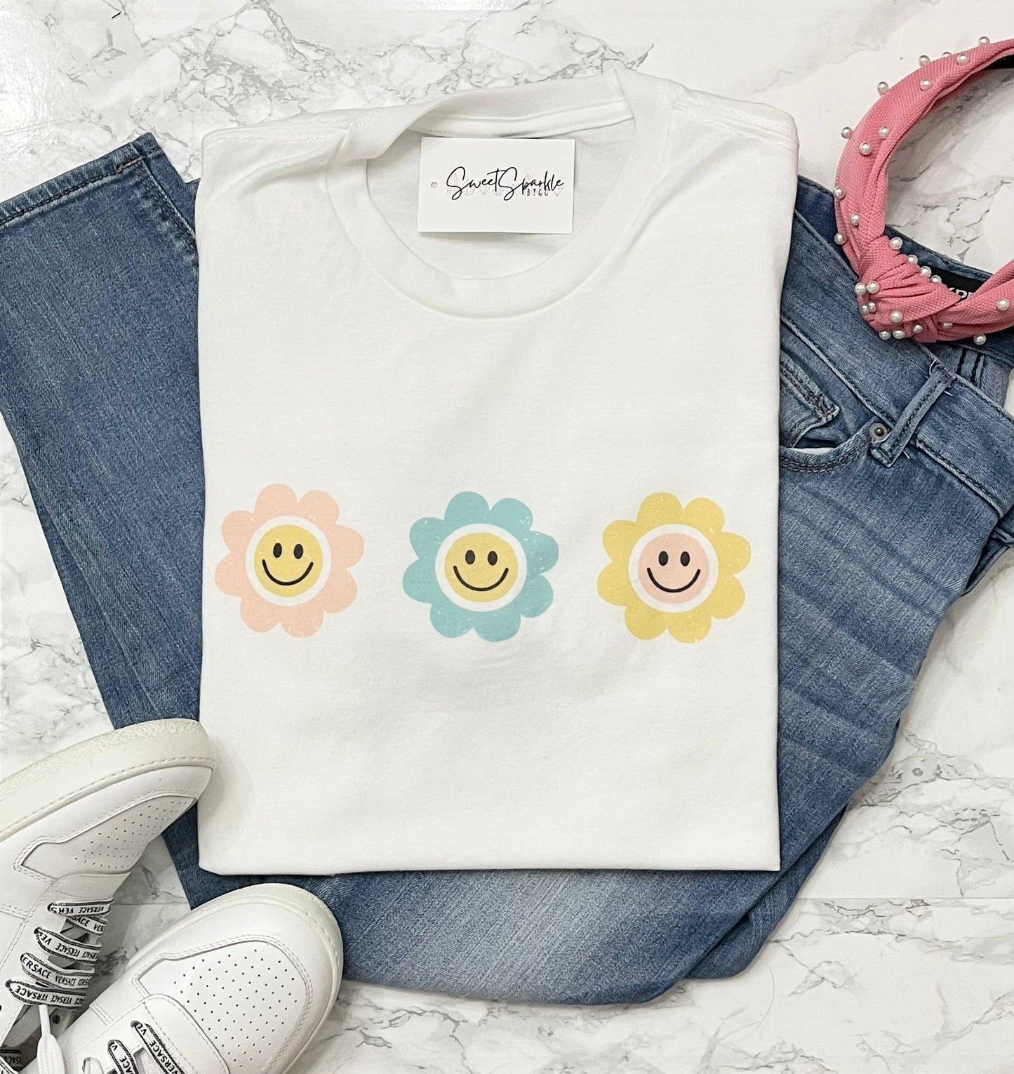 Smiley Flower power tee