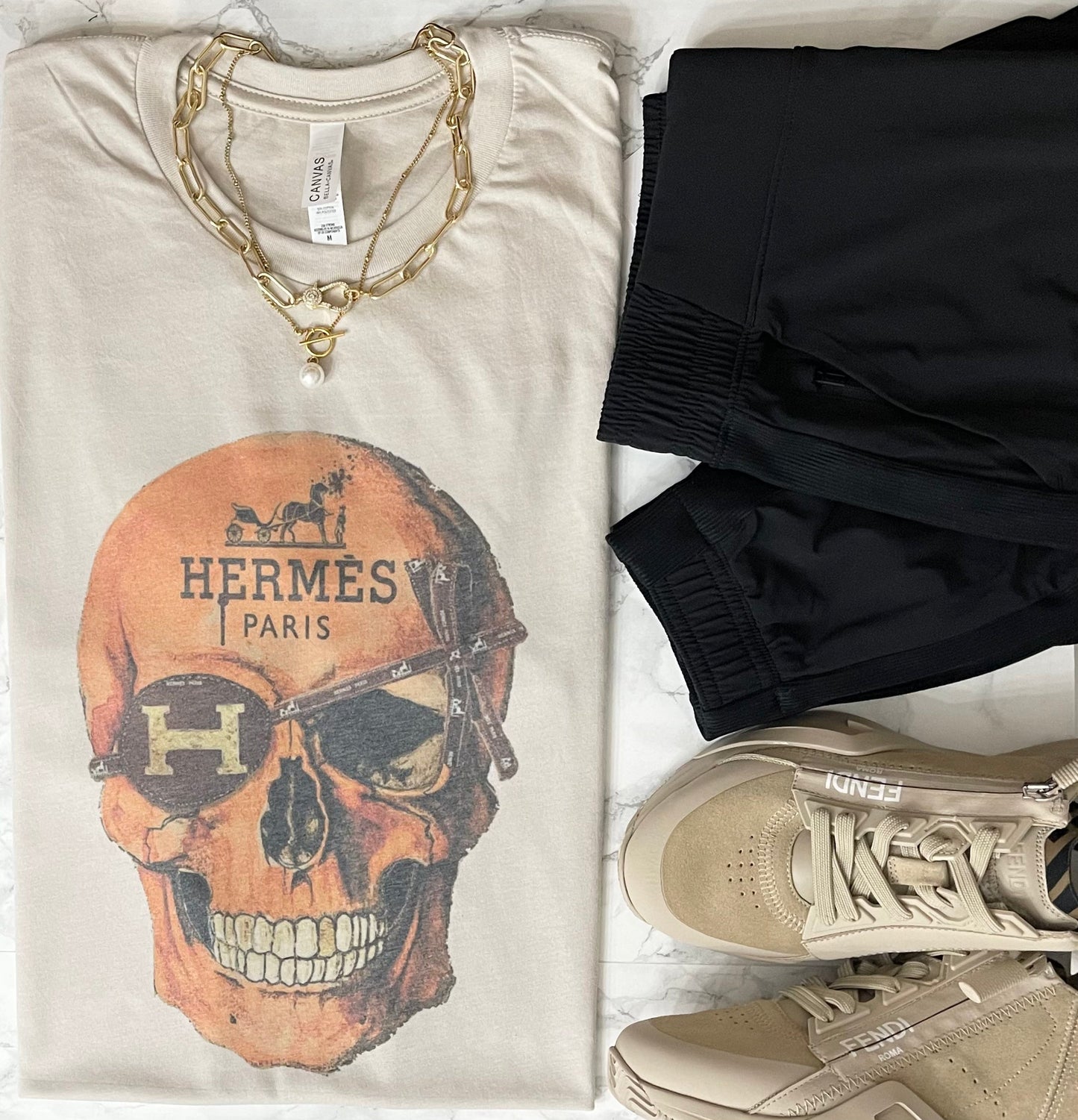 Orange skull tee//sand color